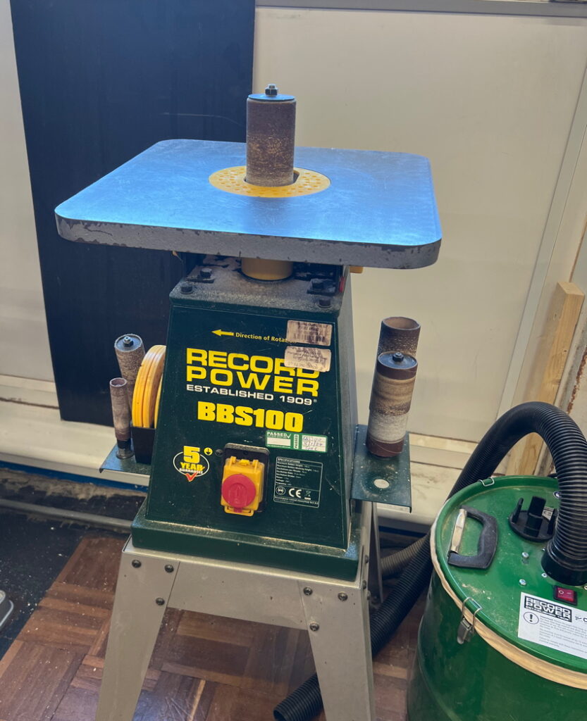 Bobbin sander